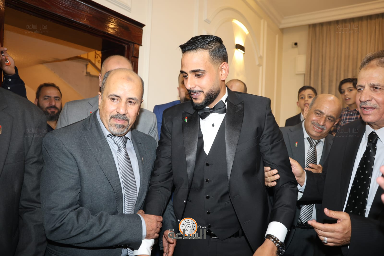 Madar Al-Saa Images 0.4133712179400715