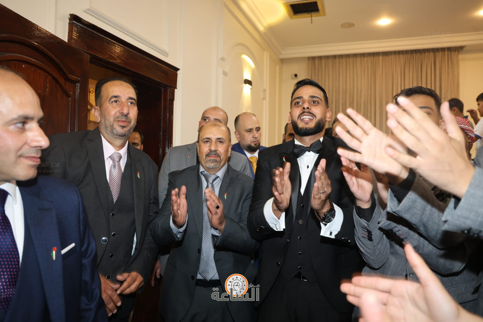 Madar Al-Saa Images 0.015143427350441385