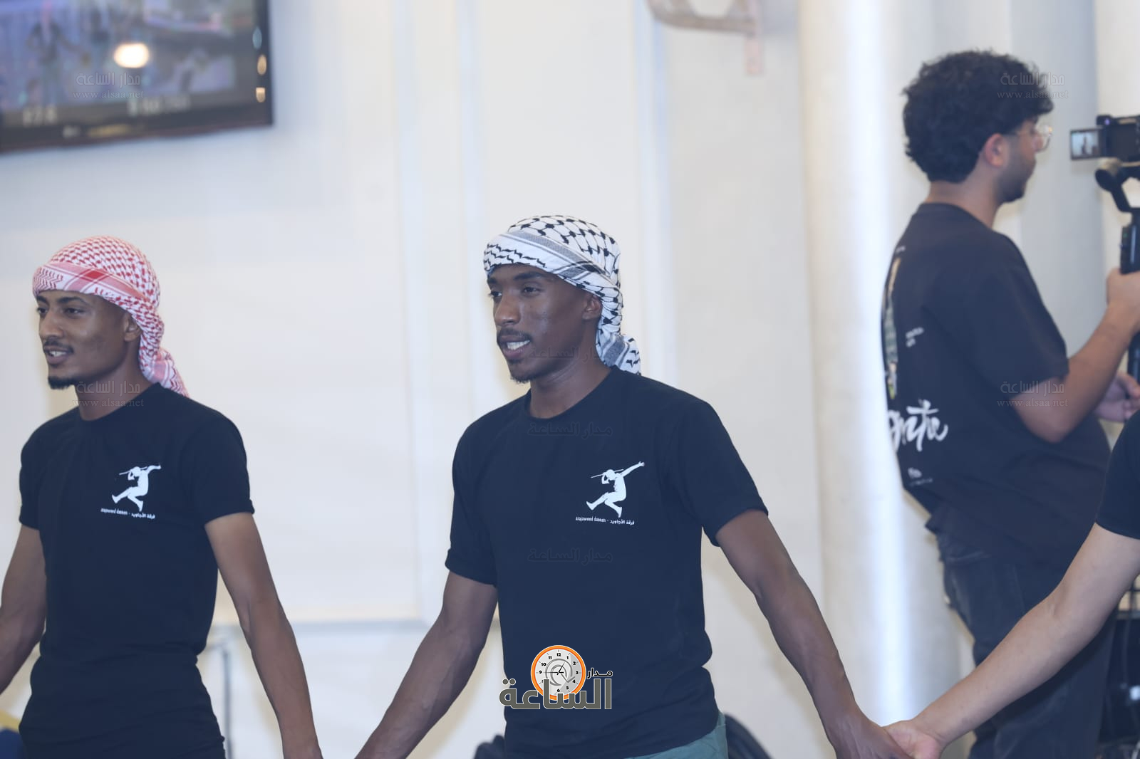 Madar Al-Saa Images 0.6391411798088361