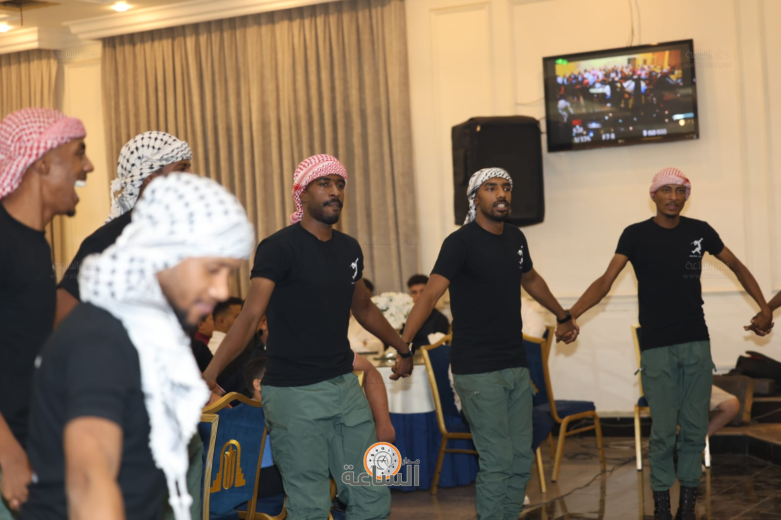 Madar Al-Saa Images 0.06512486210444546