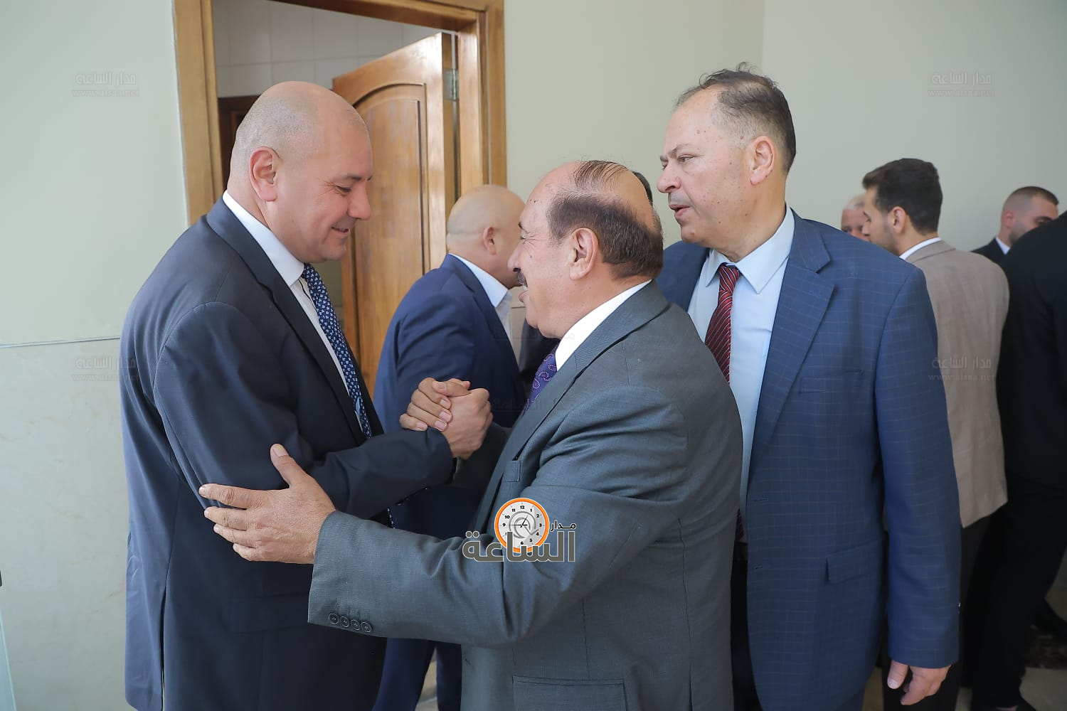 Madar Al-Saa Images 0.9518838519962765