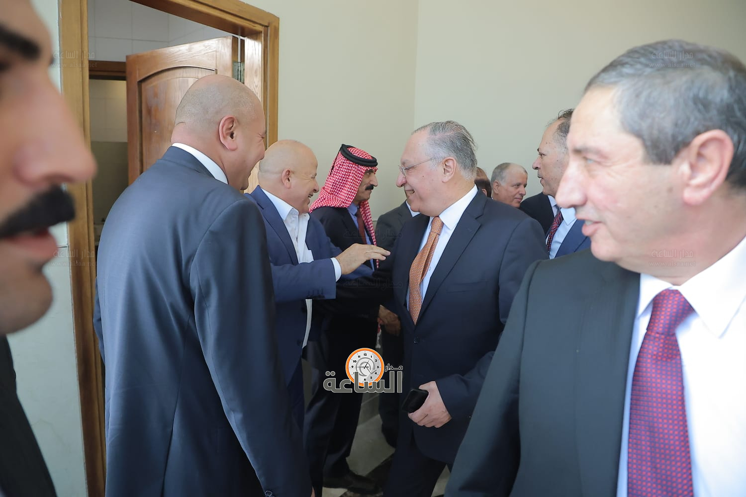 Madar Al-Saa Images 0.622089102857356