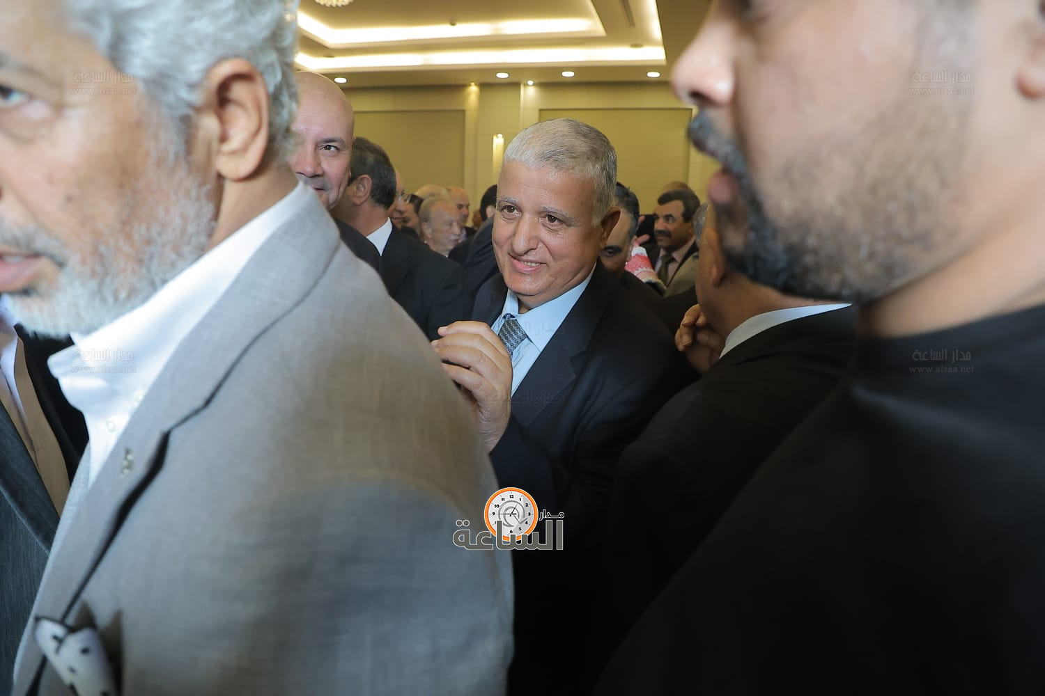 Madar Al-Saa Images 0.007515424313708552