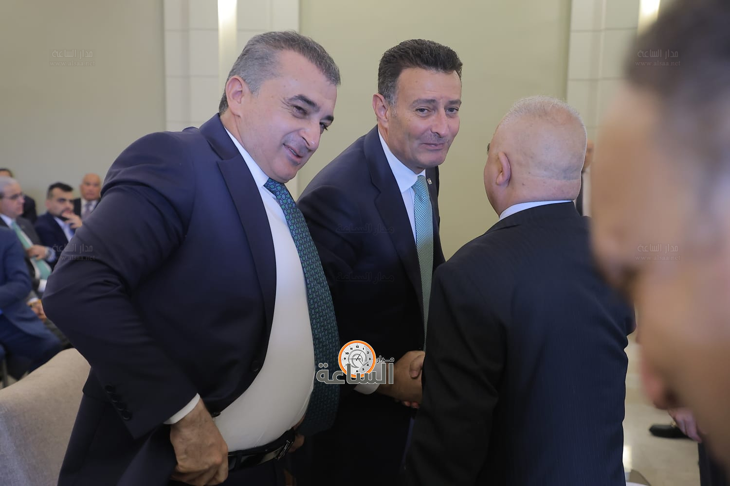 Madar Al-Saa Images 0.4236705026426104