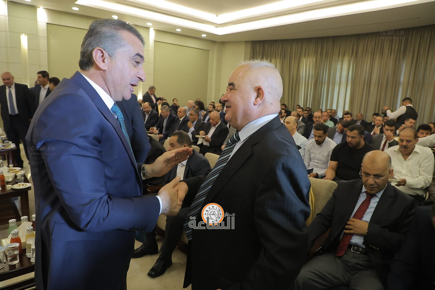 Madar Al-Saa Images 0.5106934838779172