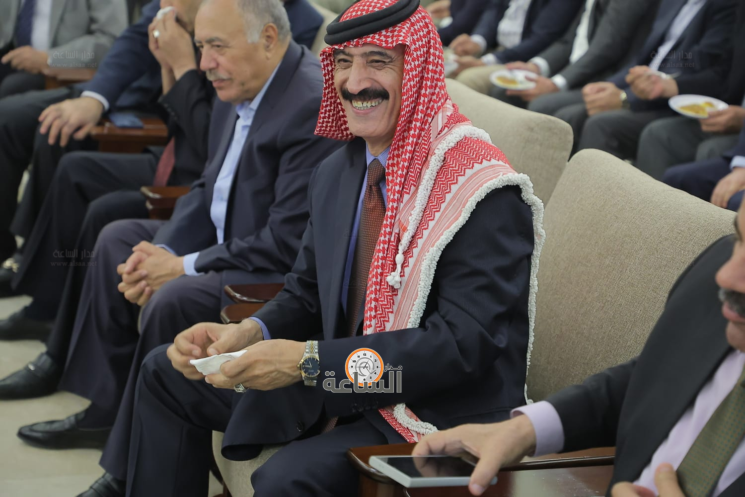 Madar Al-Saa Images 0.2528592040806432