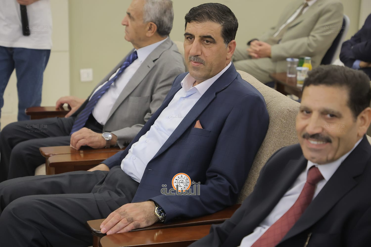 Madar Al-Saa Images 0.13711444918900018