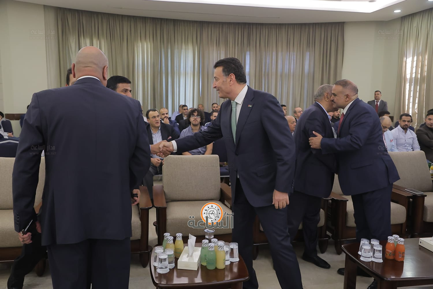 Madar Al-Saa Images 0.7359238050357108