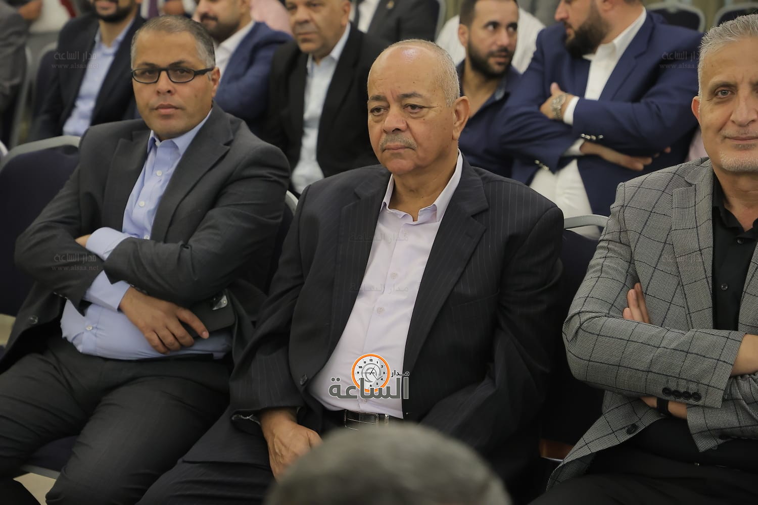 Madar Al-Saa Images 0.04772324385120141