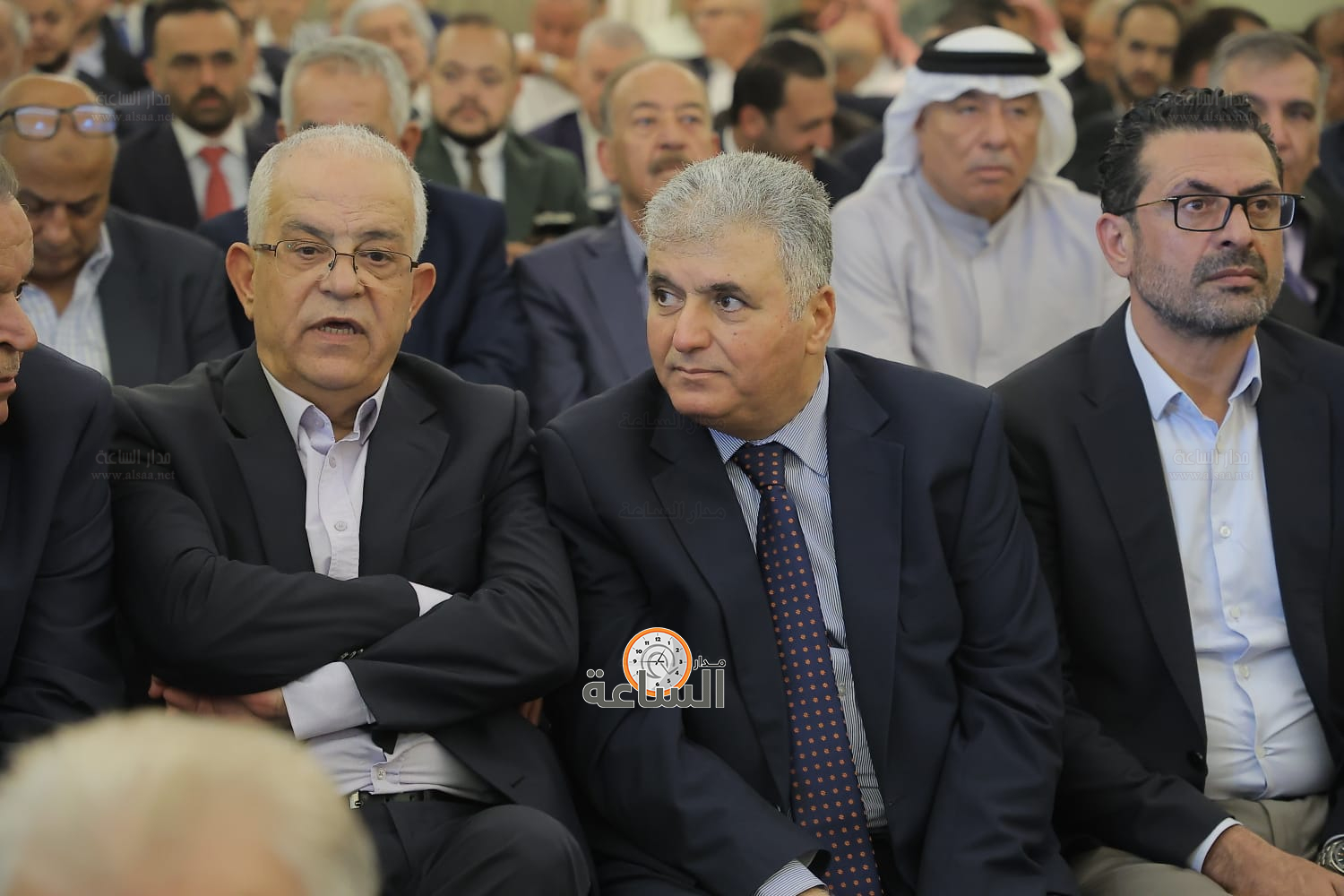 Madar Al-Saa Images 0.4174180876995881