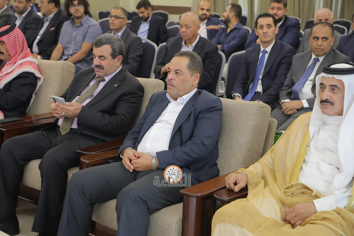 Madar Al-Saa Images 0.6800012181460777