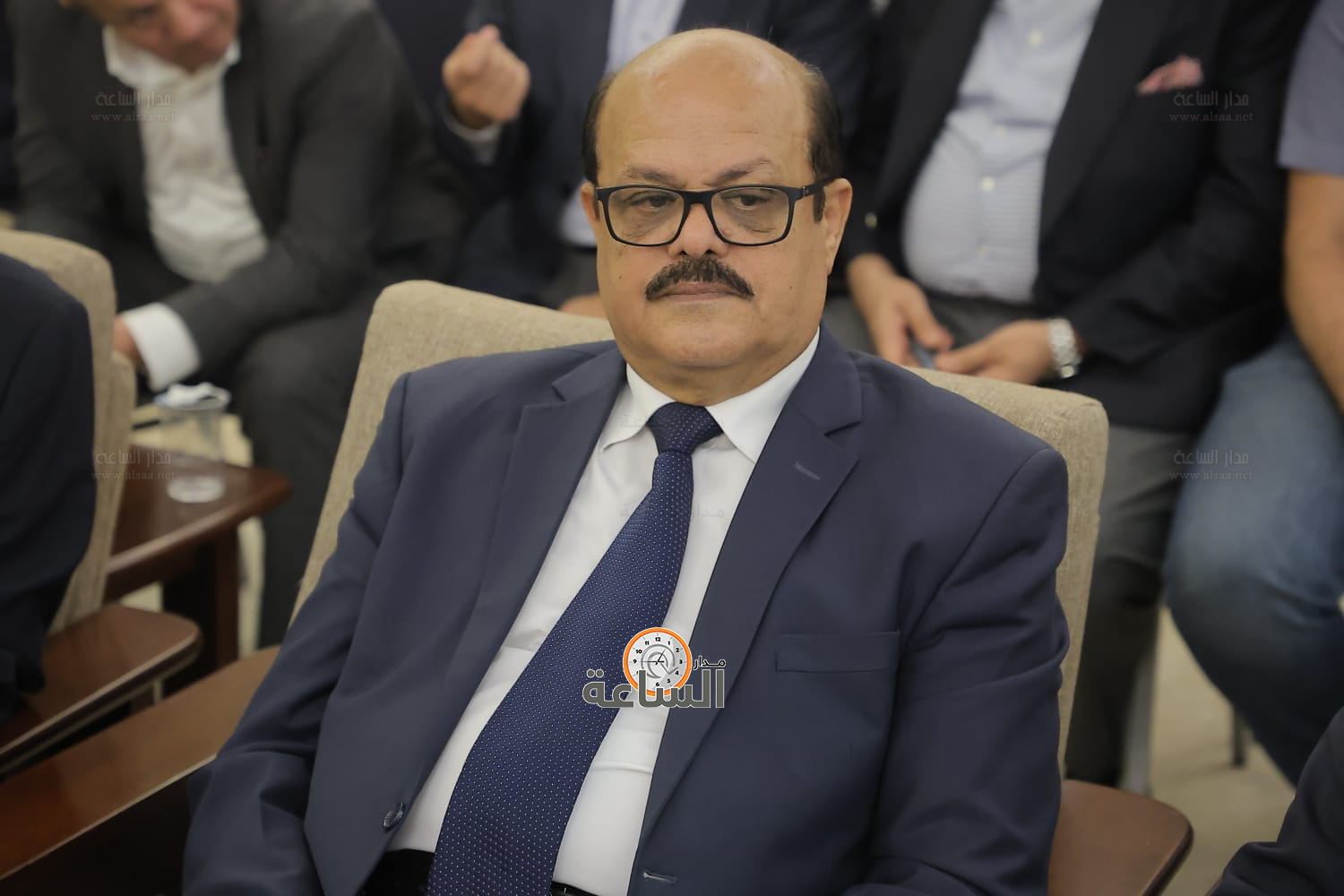 Madar Al-Saa Images 0.2489792760904883