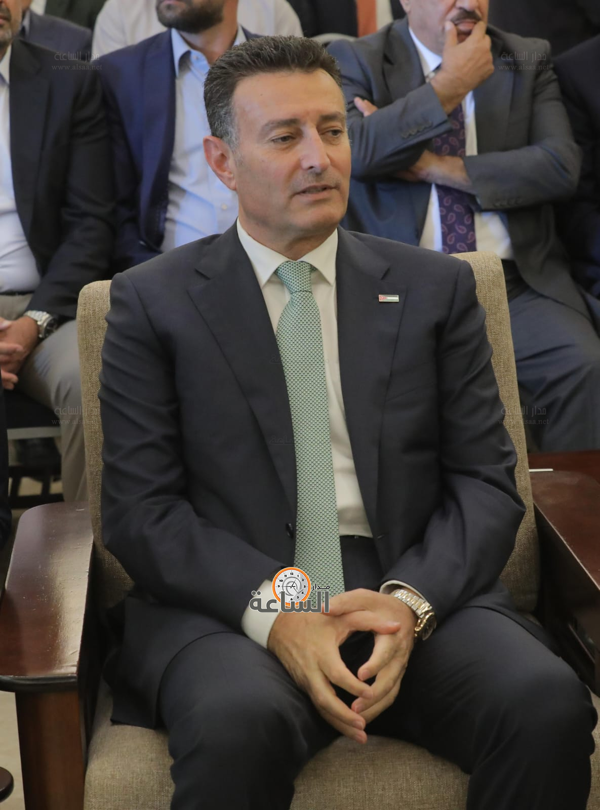 Madar Al-Saa Images 0.40236442832168995