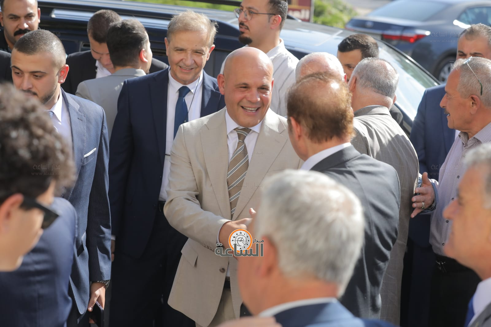 Madar Al-Saa Images 0.0218606313300429