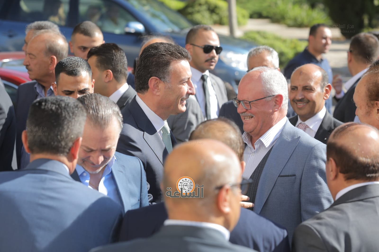 Madar Al-Saa Images 0.0750343543789398