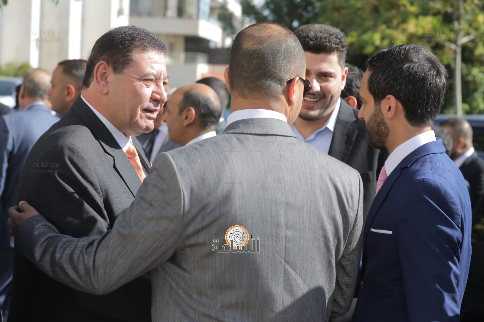 Madar Al-Saa Images 0.7484758057255719