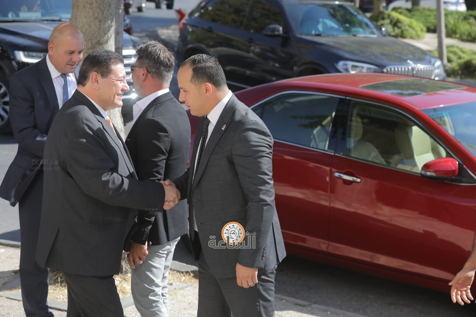 Madar Al-Saa Images 0.9090496200109415