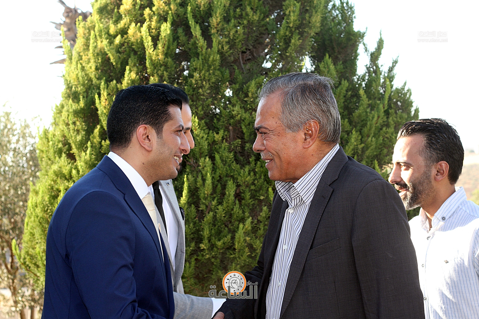 Madar Al-Saa Images 0.8449631926035487