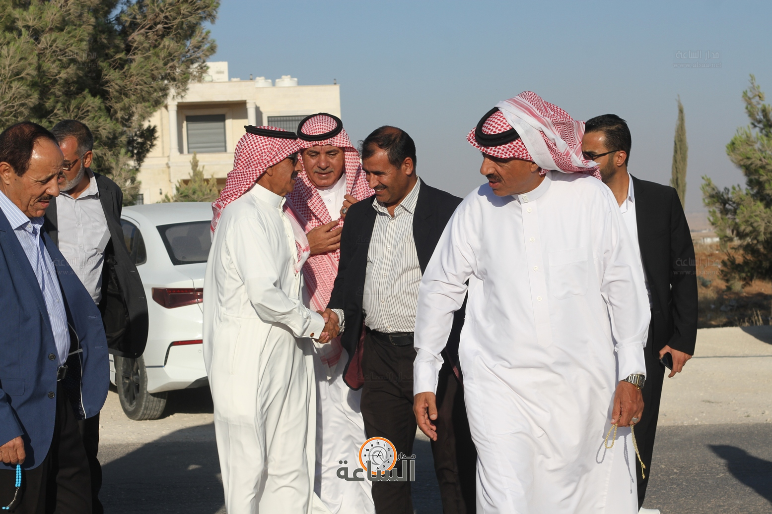 Madar Al-Saa Images 0.08078322519124825