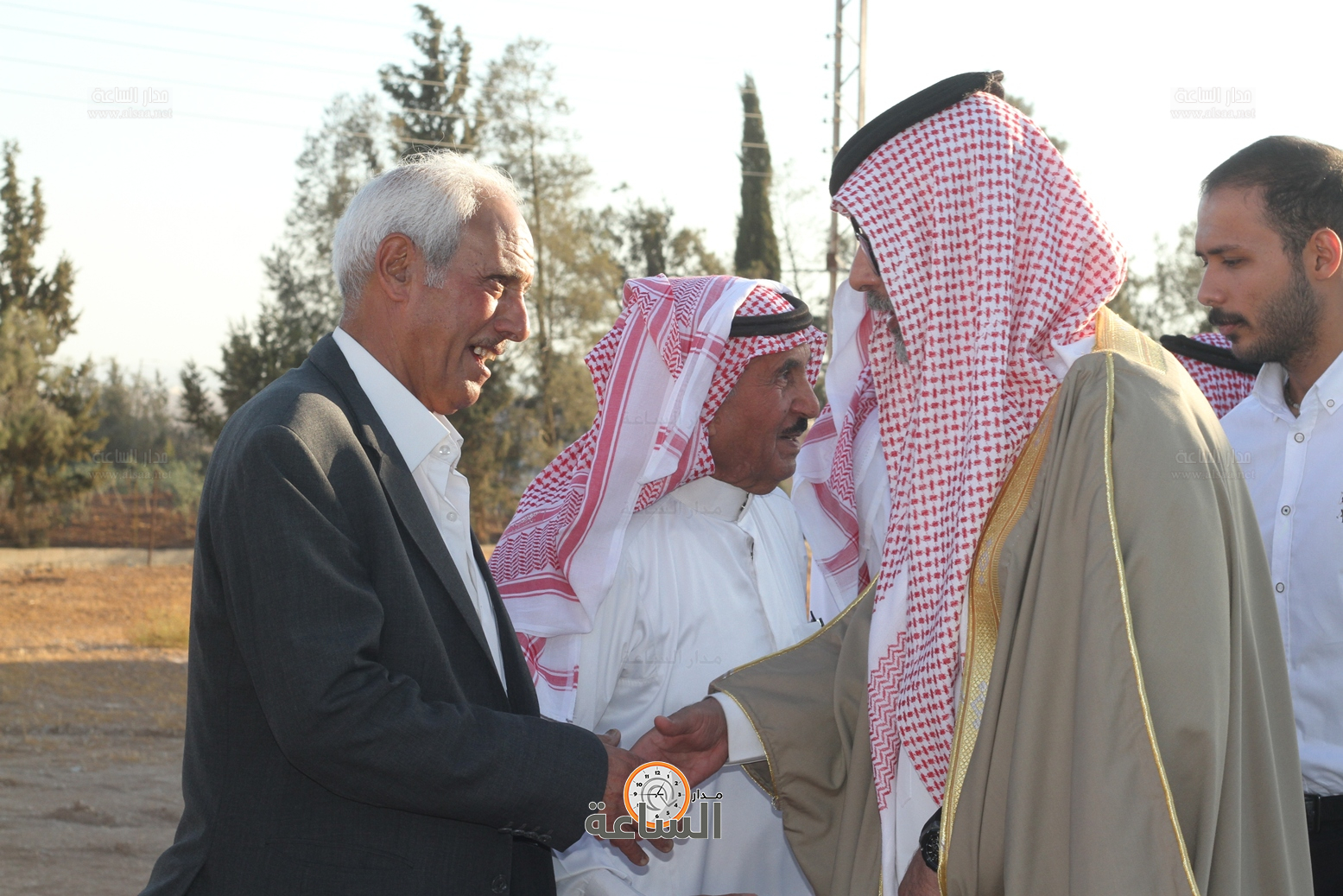 Madar Al-Saa Images 0.3212877972358331