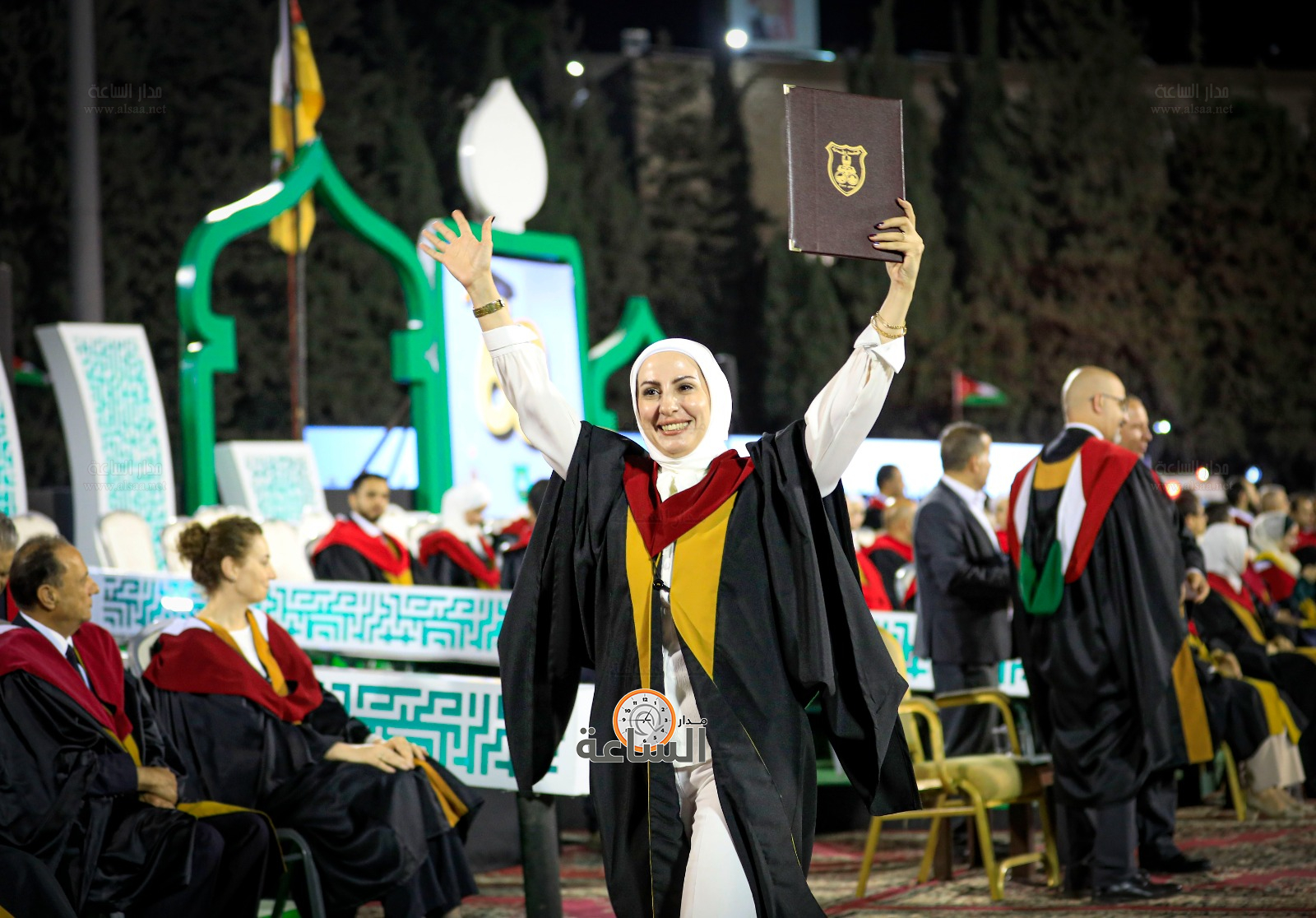 Madar Al-Saa Images 0.1941897984387595