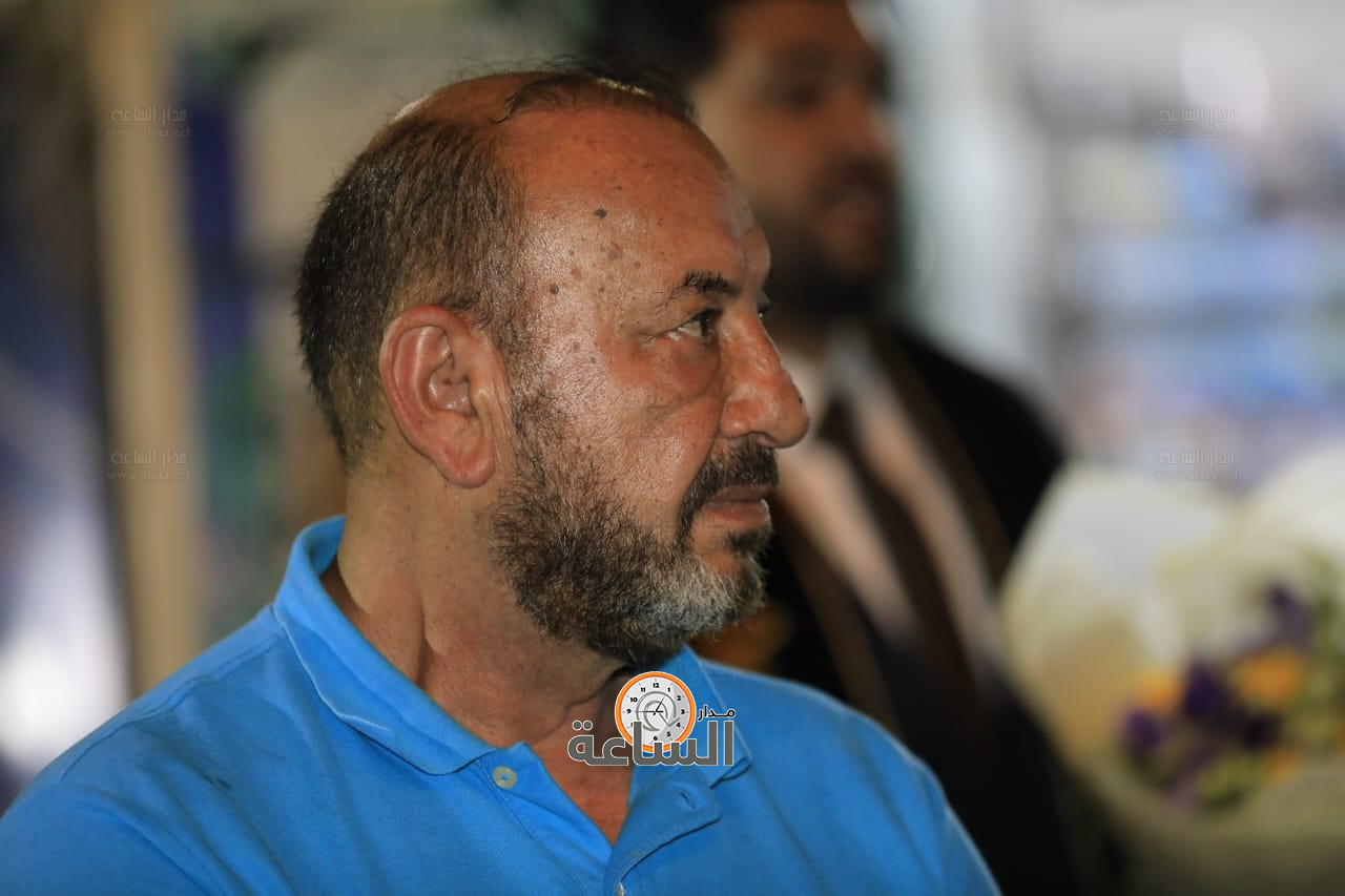 Madar Al-Saa Images 0.7701588618859685