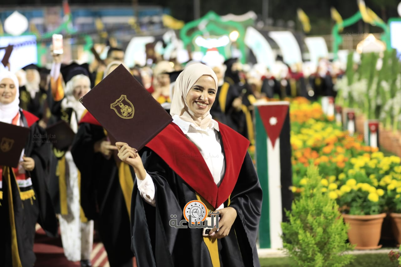 Madar Al-Saa Images 0.512746892249574