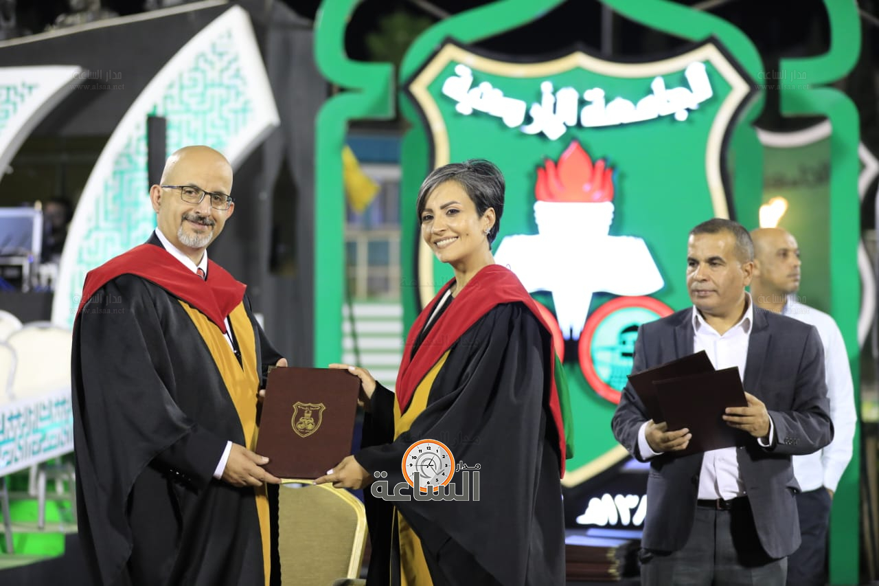 Madar Al-Saa Images 0.7035642597663011