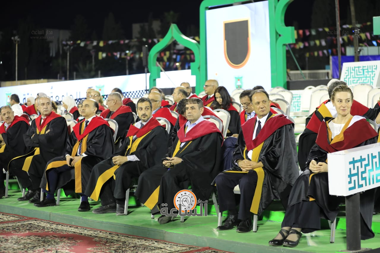 Madar Al-Saa Images 0.008605370058879513