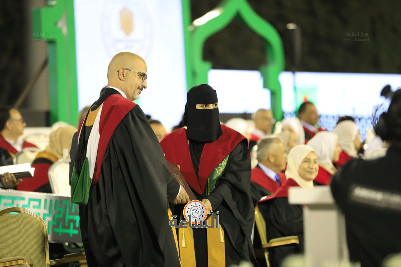 Madar Al-Saa Images 0.7757736202996885