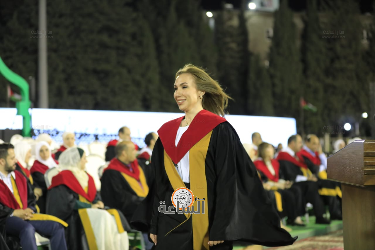 Madar Al-Saa Images 0.4605003189731074