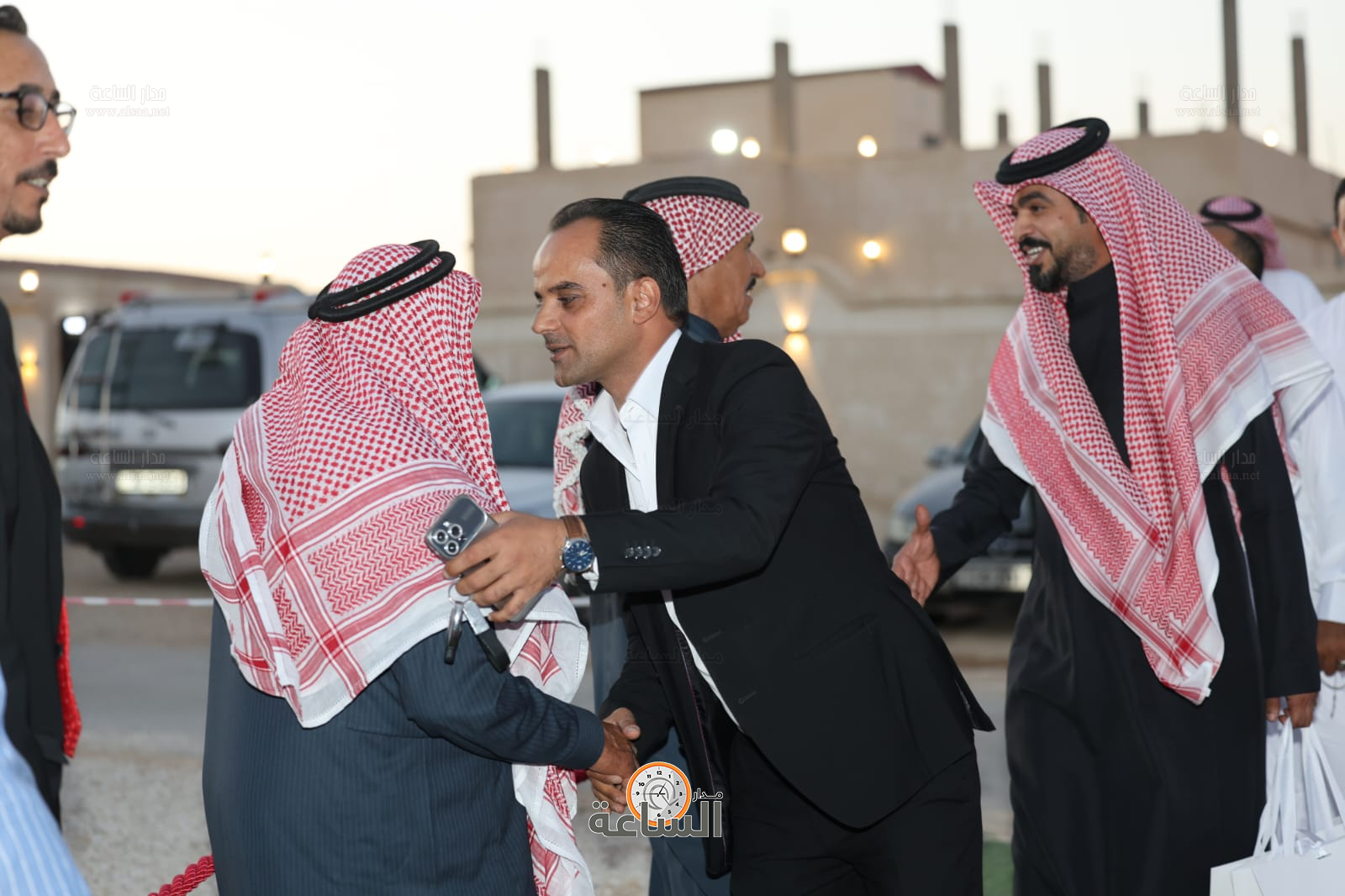 Madar Al-Saa Images 0.14072430023171978