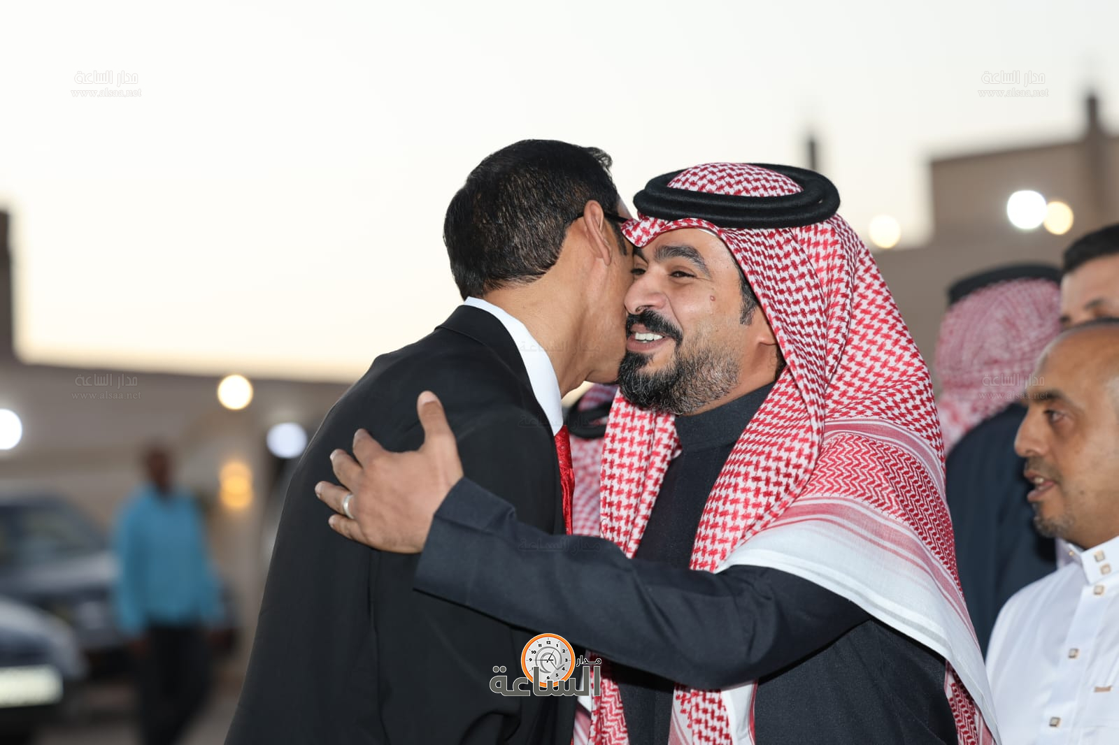 Madar Al-Saa Images 0.540942742148465