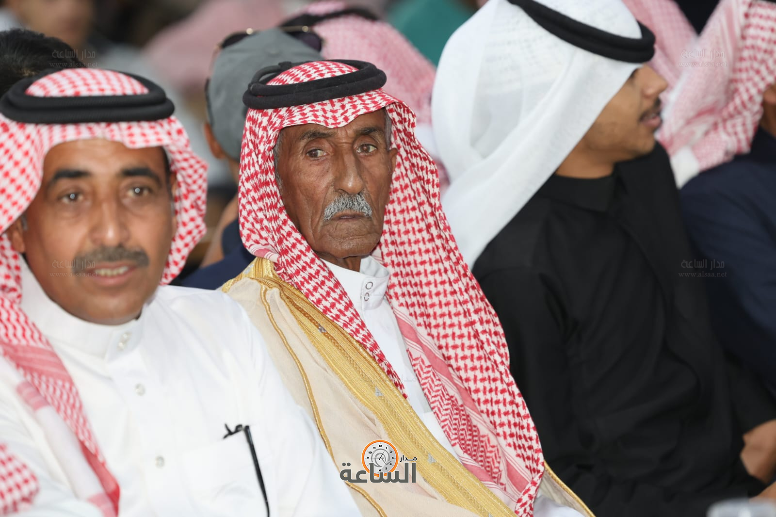 Madar Al-Saa Images 0.47010263459499124