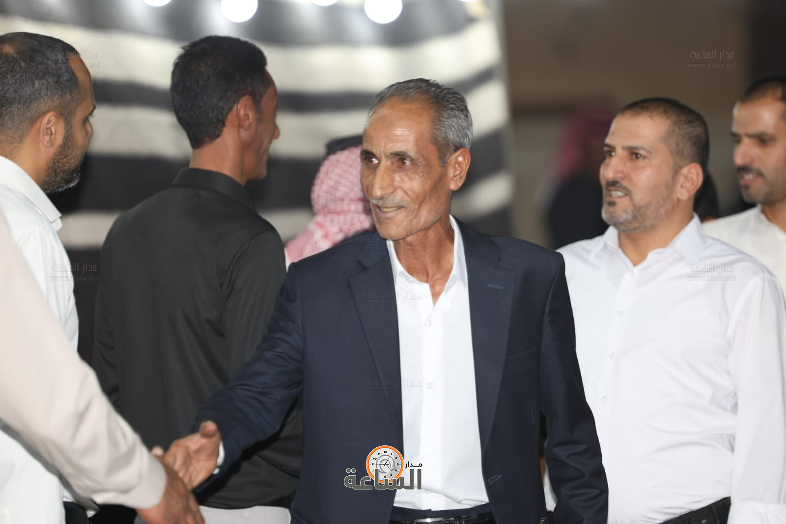 Madar Al-Saa Images 0.5569200813954923