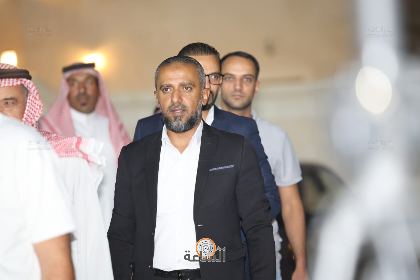 Madar Al-Saa Images 0.584996299428082