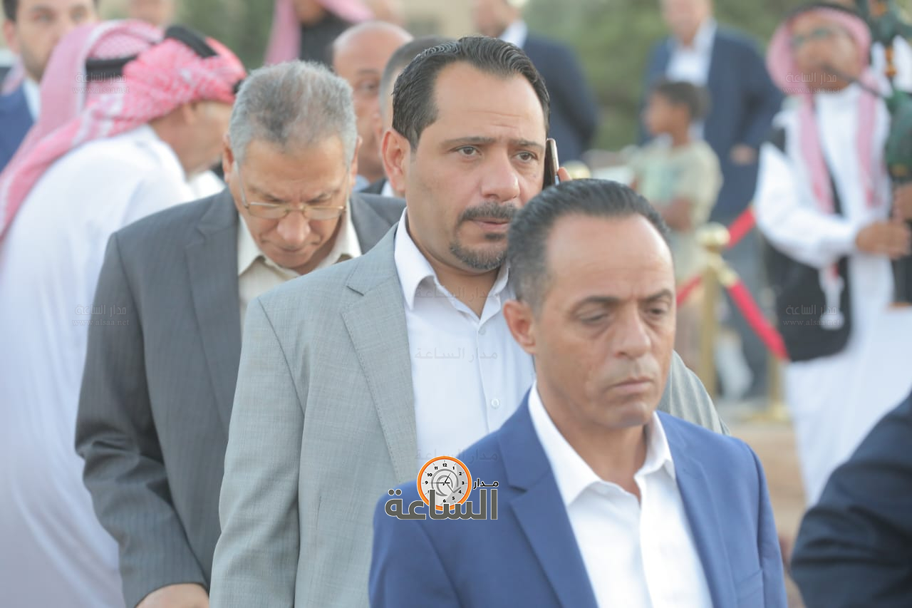 Madar Al-Saa Images 0.5115514519004962