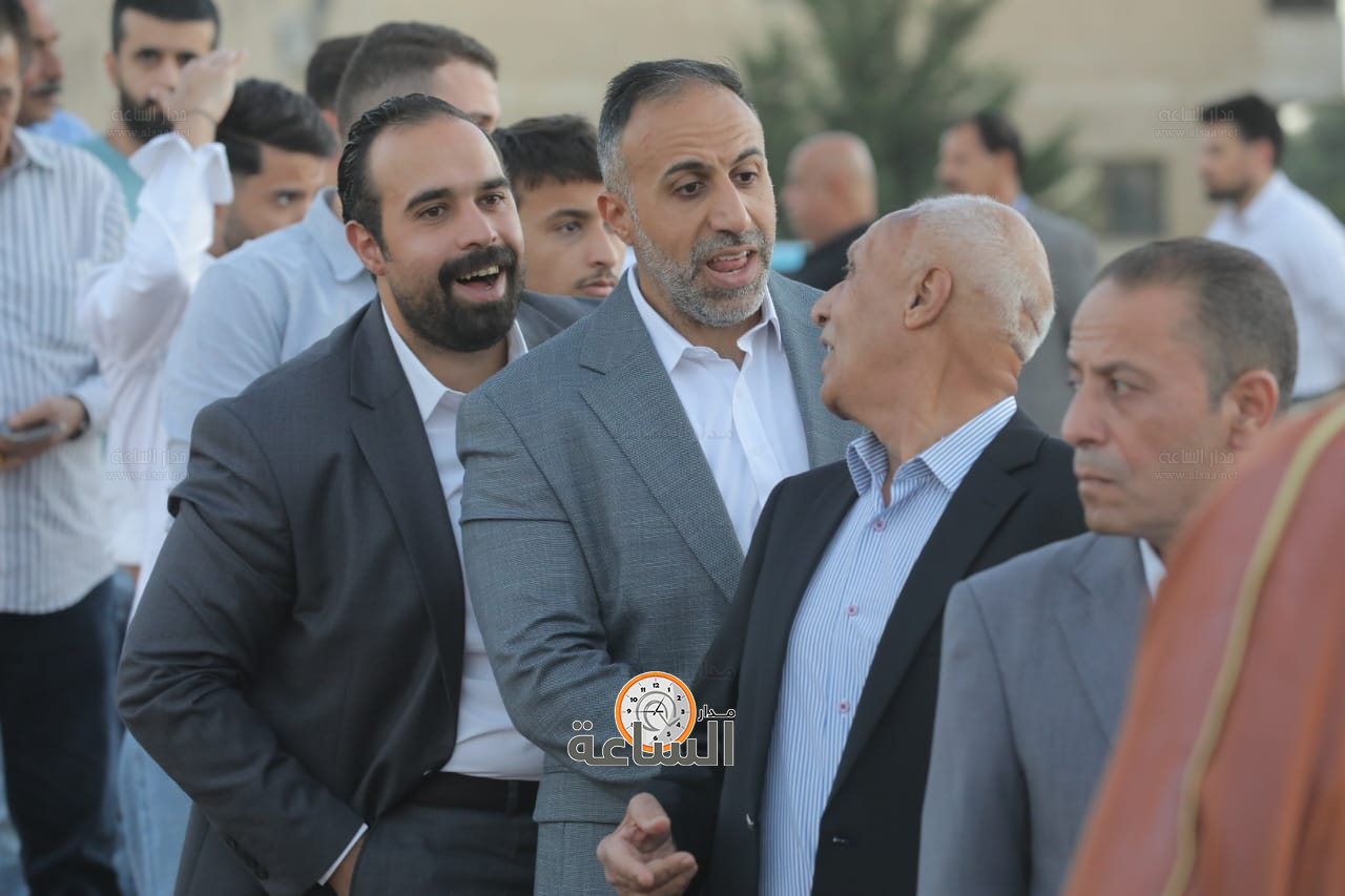 Madar Al-Saa Images 0.34404406895620976