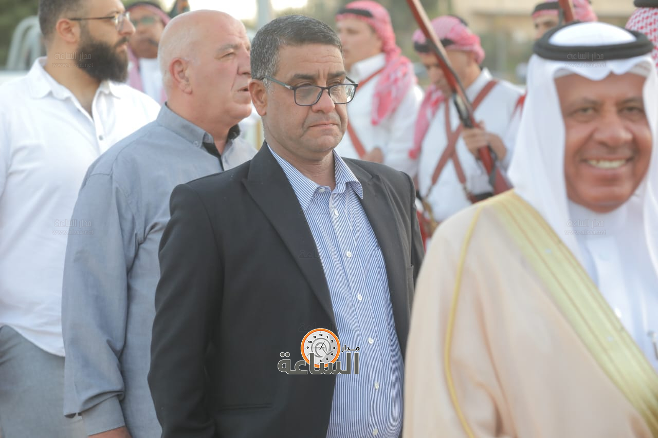 Madar Al-Saa Images 0.30571542187609435