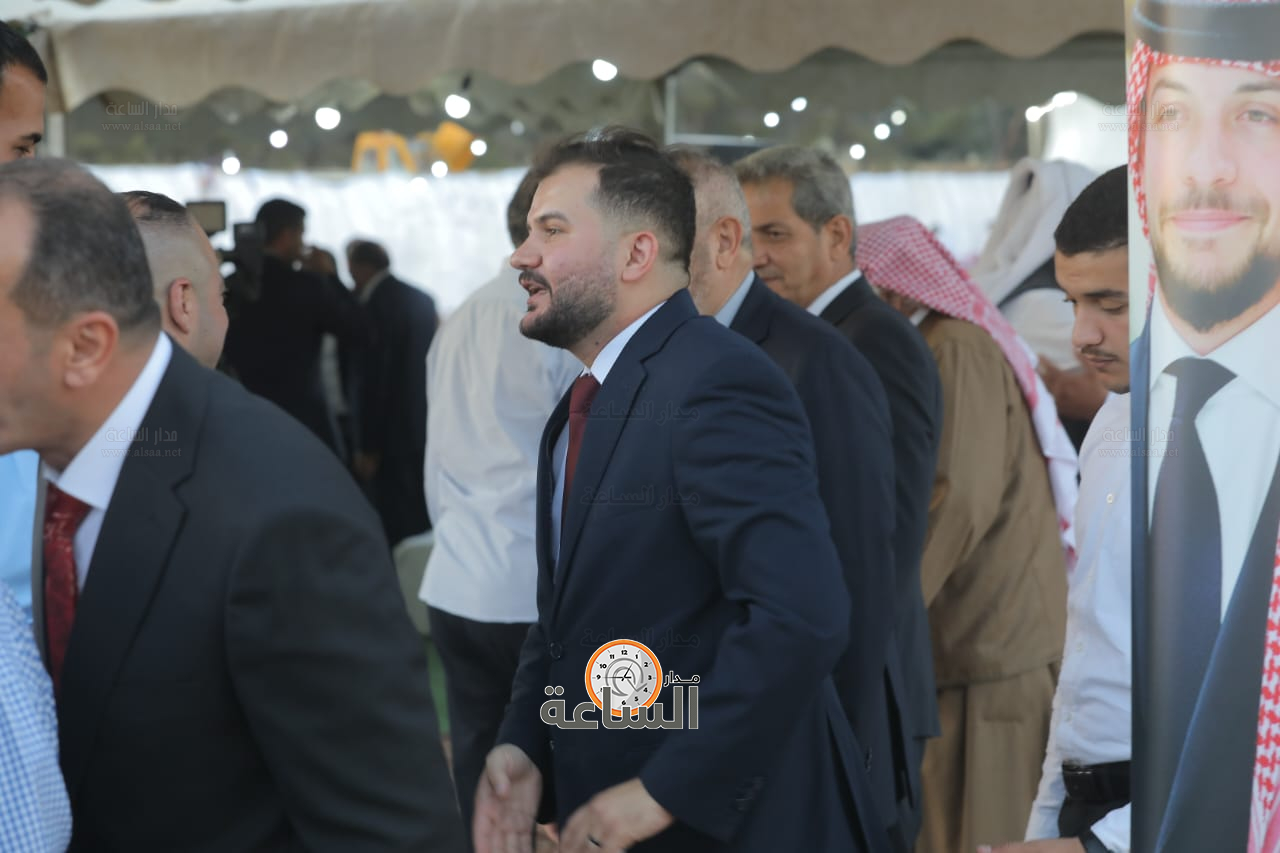 Madar Al-Saa Images 0.2218705742853374