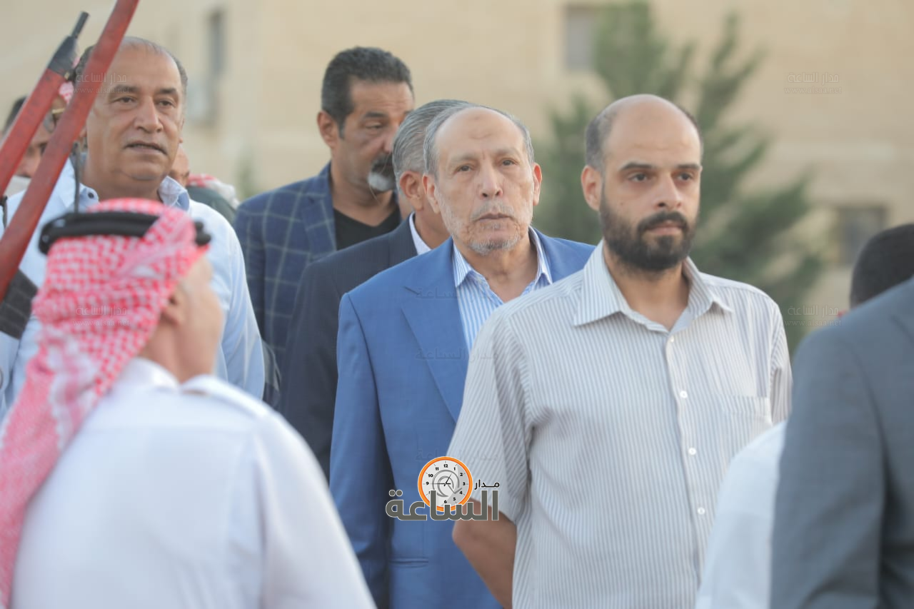 Madar Al-Saa Images 0.6158770693306704