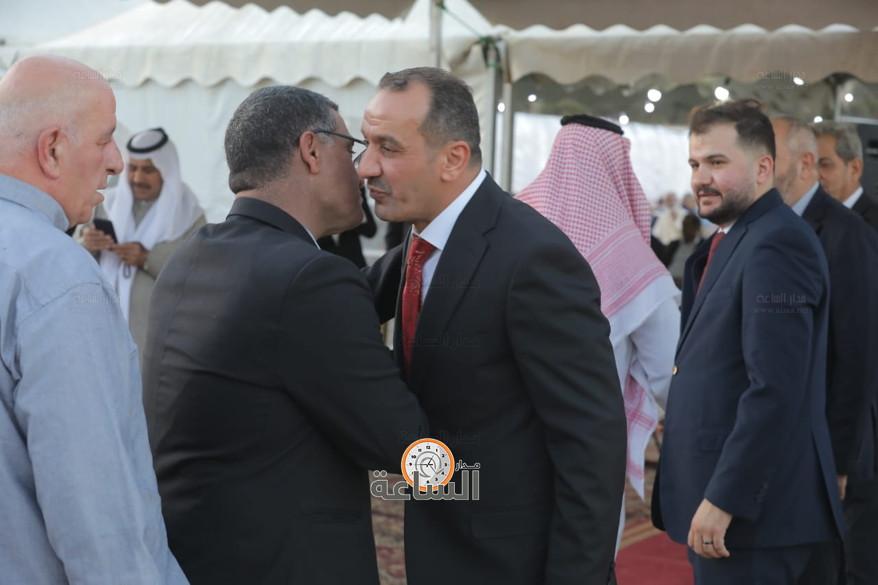 Madar Al-Saa Images 0.3876546982866508