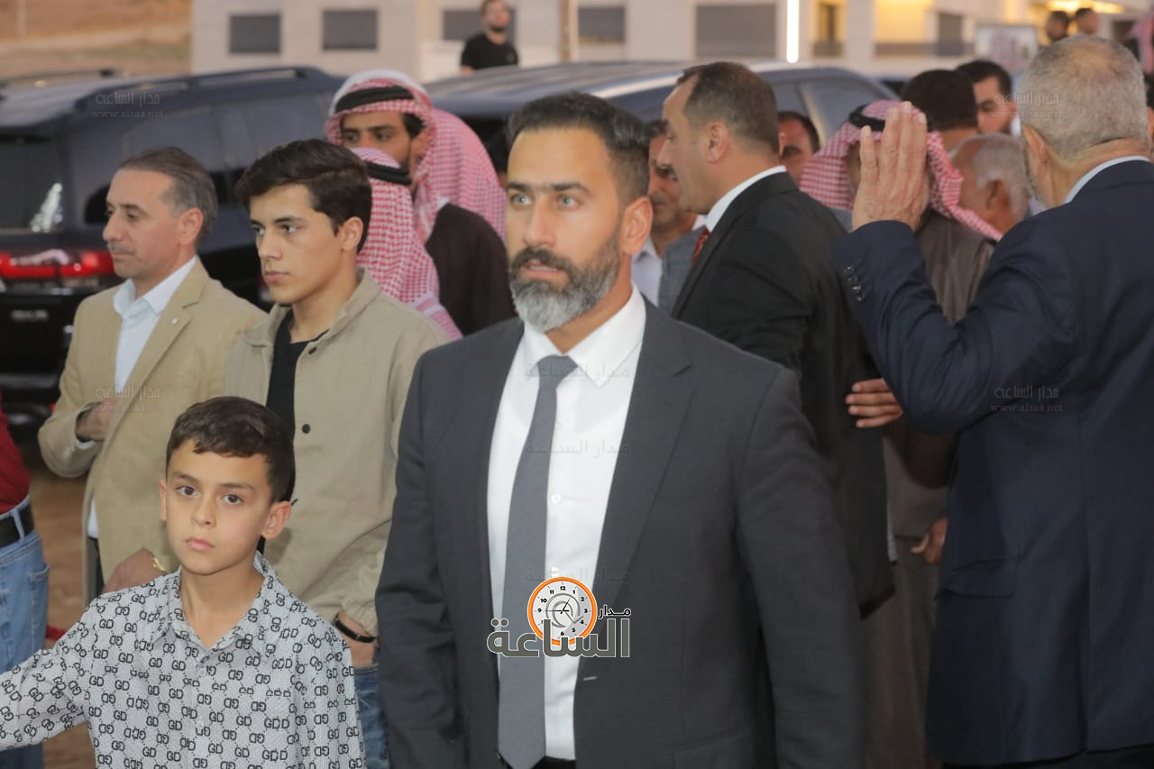 Madar Al-Saa Images 0.049530536084990806