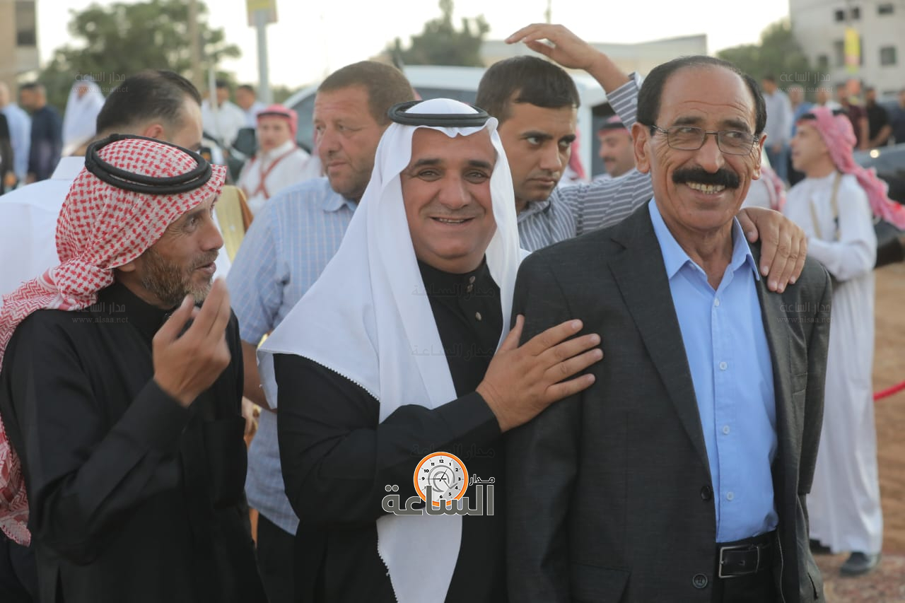 Madar Al-Saa Images 0.5387292690489374