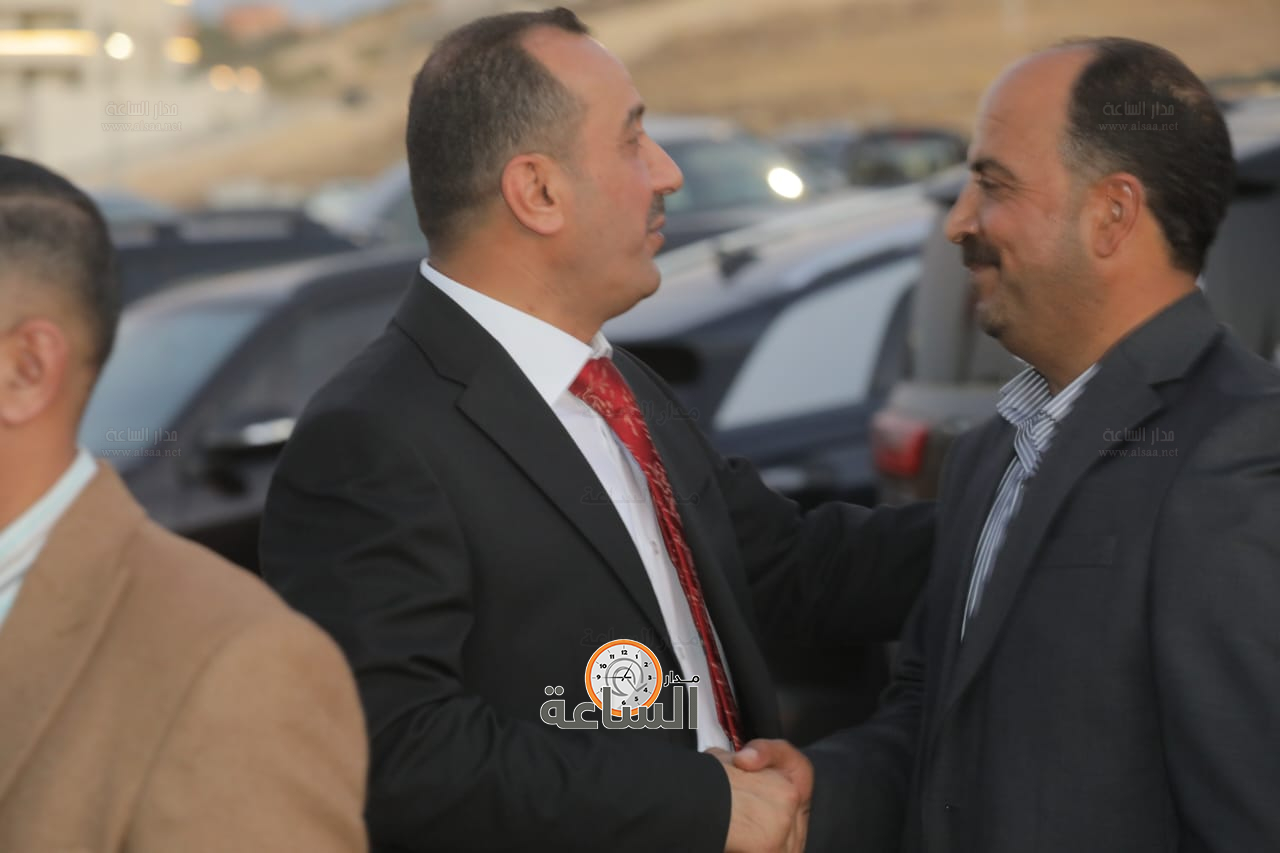 Madar Al-Saa Images 0.7326435060546108