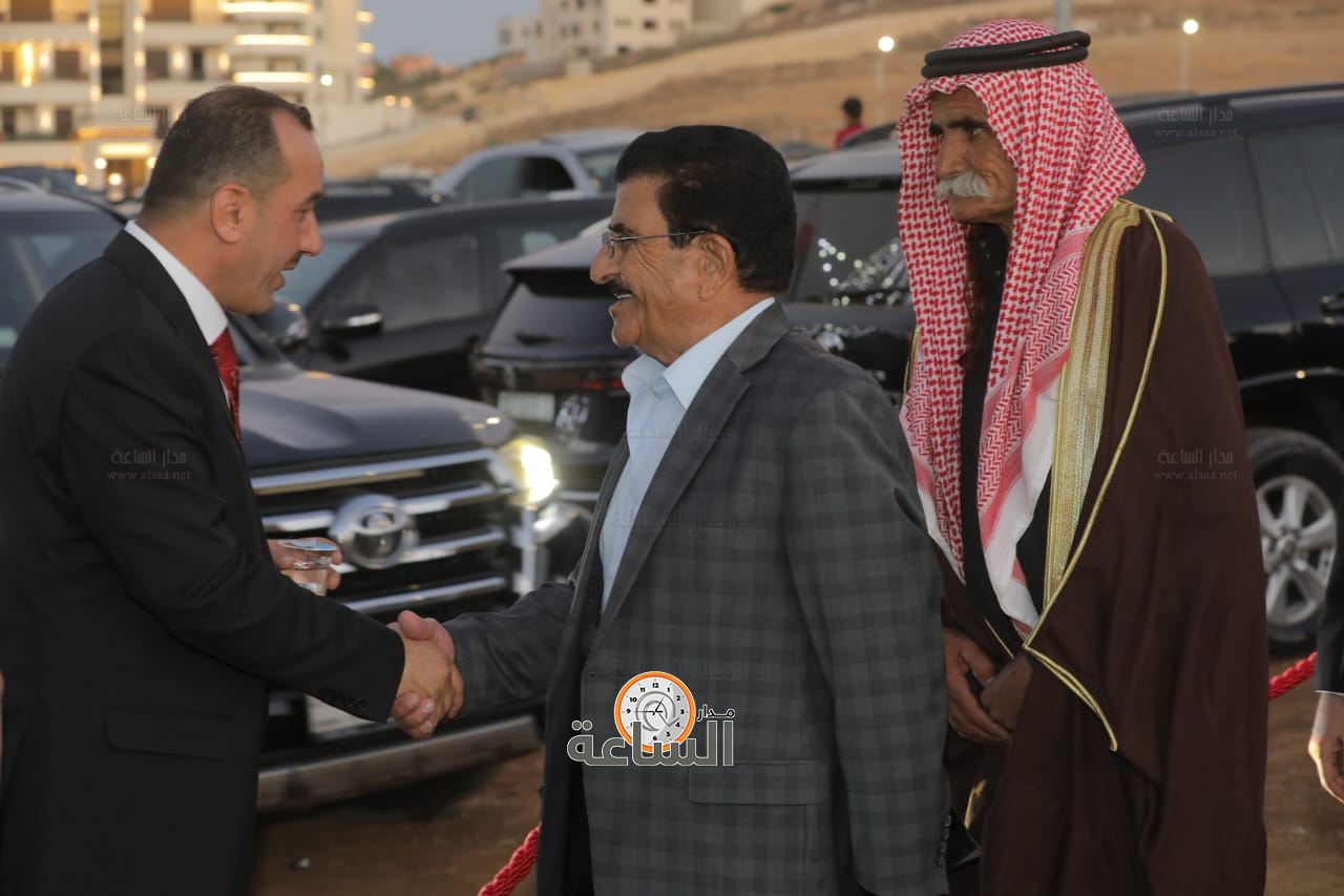 Madar Al-Saa Images 0.19212168242790795