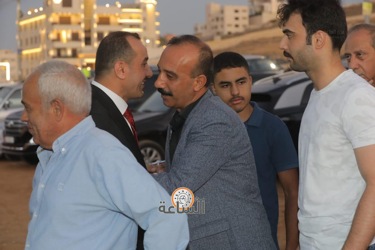 Madar Al-Saa Images 0.25158052986185175