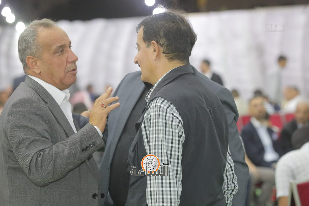 Madar Al-Saa Images 0.8837284297411853