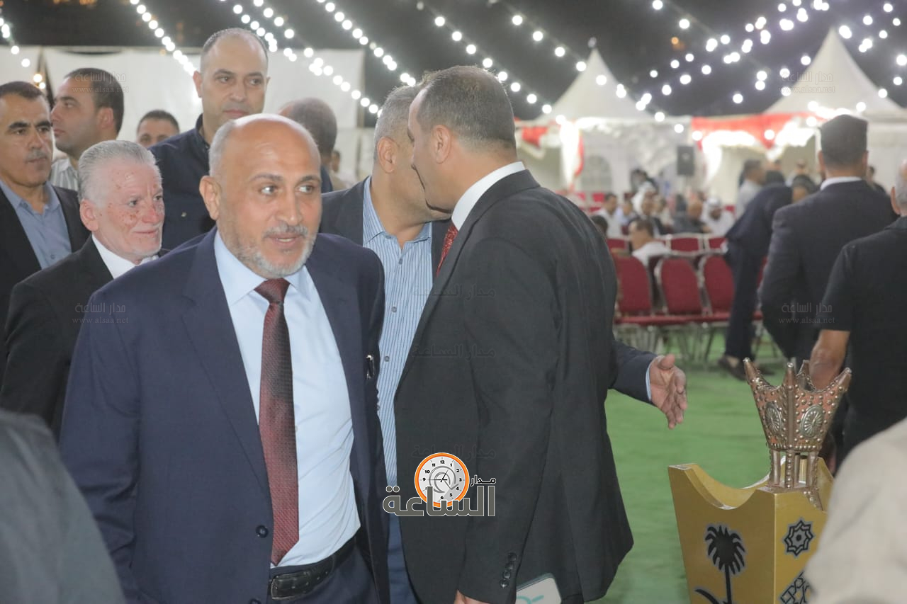 Madar Al-Saa Images 0.9854427395738224