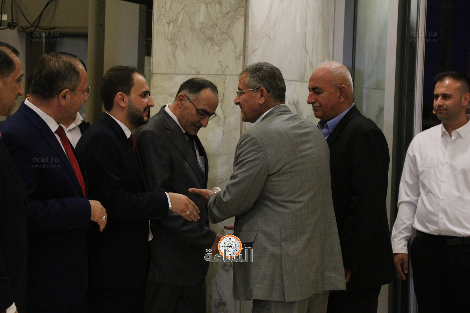 Madar Al-Saa Images 0.9507745183754888